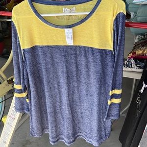 NEW MAURICES 3/4 Length shirt WOMENS size xl